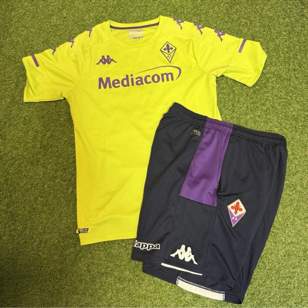 Kappa Florentina Bright Yellow and Purple Jersey Men’s Large